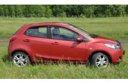 Дефлекторы окон Mazda 2  хэтчбек 5дв