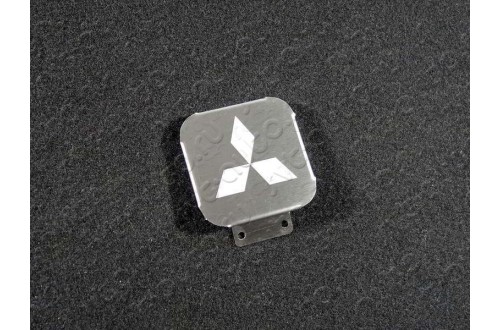 Заглушка фаркопа с логотипом Mitsubishi