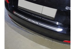 Накладка на задний бампер Skoda Octavia A7