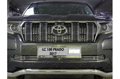 Решетка радиатора Toyota Land Cruiser Prado 150 рестайлинг 2 внутренняя
