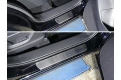 Накладки на пороги Mazda CX-5 рестайлинг