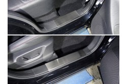 Накладки на пластиковые пороги Mazda CX-5