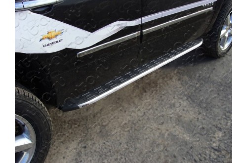 Пороги алюминиевые Chevrolet TrailBlazer