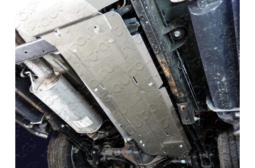 Алюминиевая защита бензобака Cadillac Escalade 4