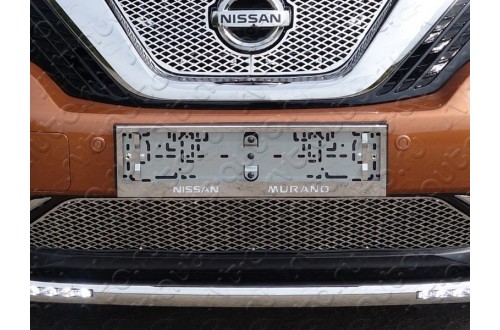 Рамка номерного знака Nissan Murano