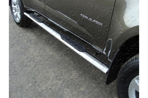 Пороги овальные с накладкой Chevrolet TrailBlazer