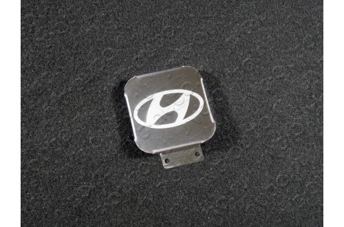 Заглушка фаркопа с логотипом Hyundai