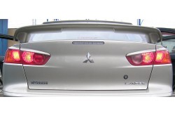 Реснички на задние фонари Mitsubishi Lancer 10