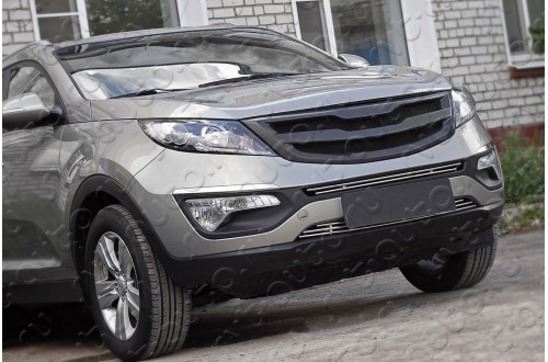 Решетка радиатора вариант 2 с черной сеткой Kia Sportage 3