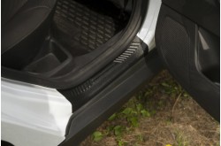 Накладки на внутренние пороги дверей Ford Focus 3