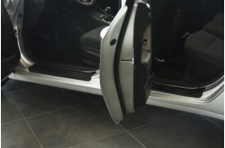 Накладки на внутренние пороги дверей Kia Cerato 3