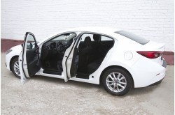Накладки на внутренние пороги дверей Mazda 3 BM седан