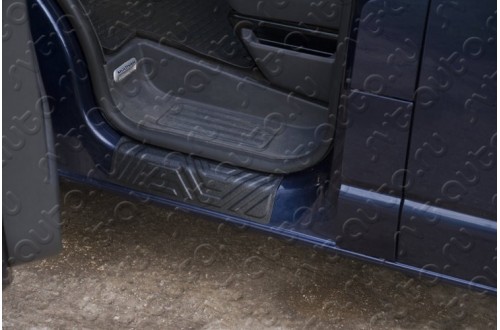 Накладки на пороги дверей Volkswagen Transporter T5 рестайлинг
