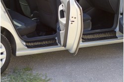 Накладки на пороги дверей Volkswagen Polo V