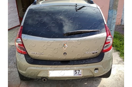 Накладка на задний бампер Renault Sandero