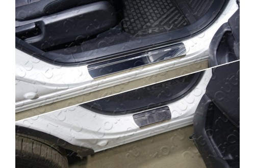 Накладки на пороги Honda CR-V 5
