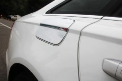Хромированная накладка на лючок бензобака Audi A6 C7