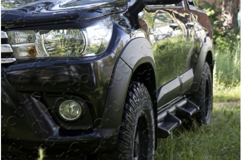 Расширители колесных арок с выносом 25мм Toyota Hilux 8