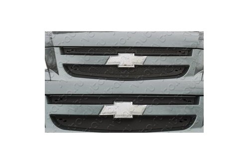 Защитная сетка и заглушка решетки радиатора Chevrolet Niva Bertone