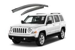 Дефлекторы с хромированным молдингом Jeep Patriot