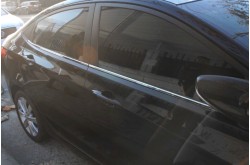 Хромированные молдинги окон нижние Hyundai Solaris 1