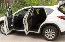 Накладки на внутренние пороги дверей Mazda CX-5
